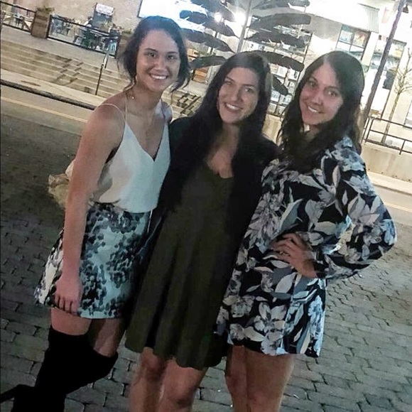 Meet your Posher, Sharon - Picture 7 of 8